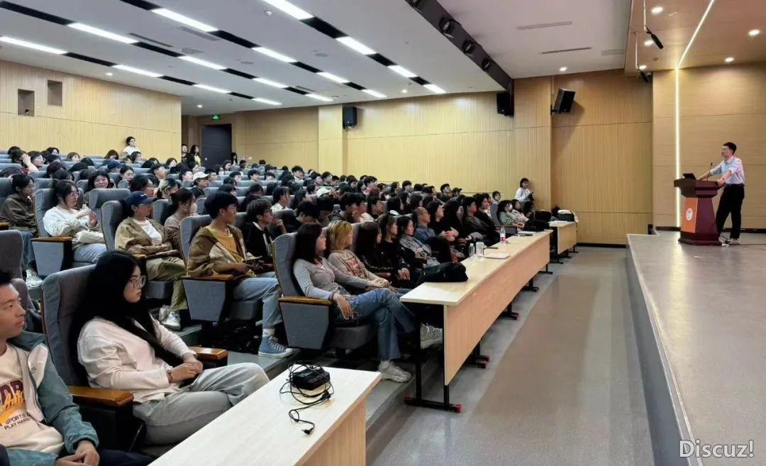 AIGC走背产学融合新阶段,无界AI走退山东3年夜下校!w2.jpg