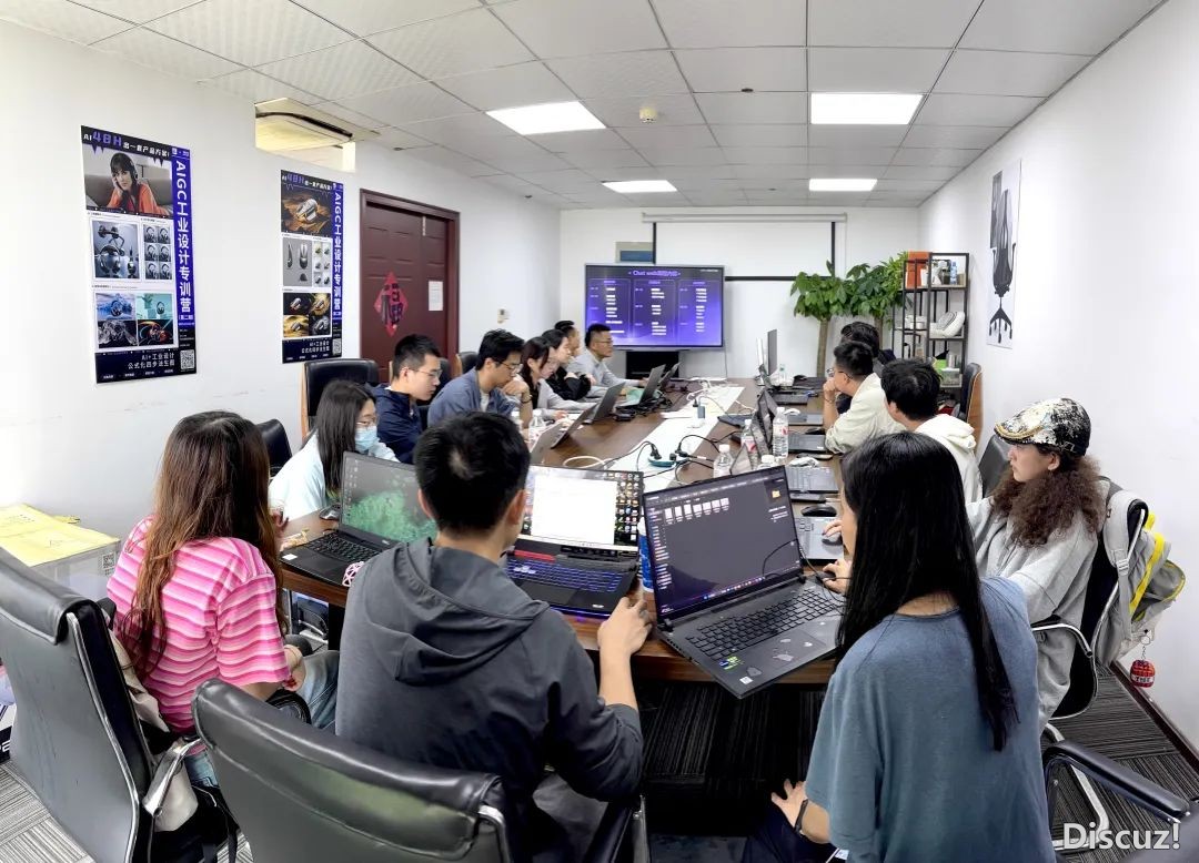 AIGC产业设想事情坊w8.jpg