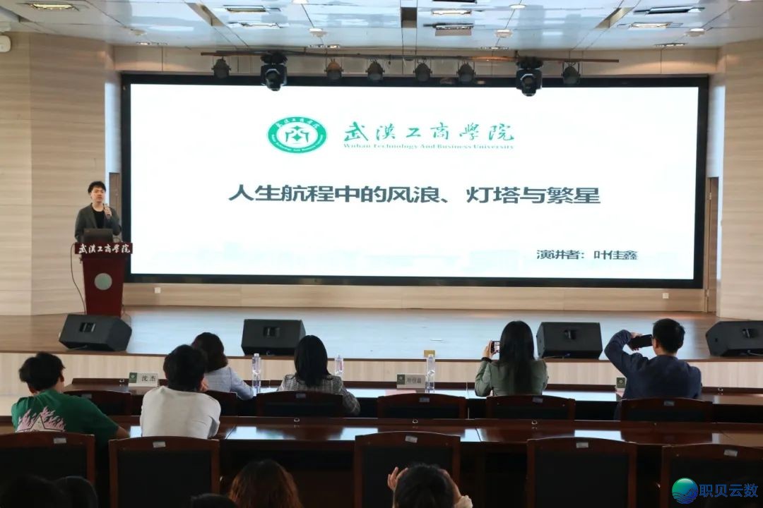C217!DeepSeek的挑选w57.jpg