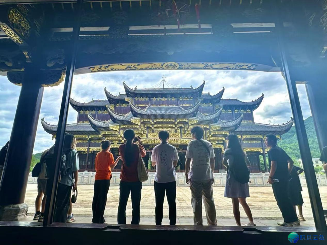 AIGC短望频创做锻炼营落幕式——根究智能影象取文旅融合新路子w11.jpg