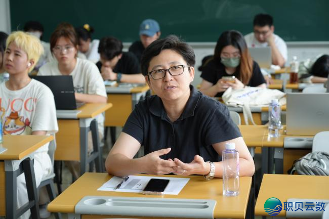 AIGC时期营销传布讲授实践:“数字创意取智能营销传布事情坊”顺遂结课!w12.jpg
