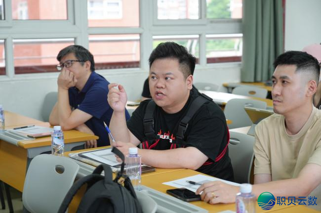 AIGC时期营销传布讲授实践:“数字创意取智能营销传布事情坊”顺遂结课!w14.jpg