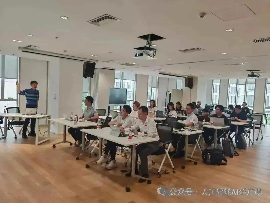 DeepSeek小法式智能体真战营去成皆了!一天,只一天!整根底也能干出能赢利的AI小法式!w11.jpg