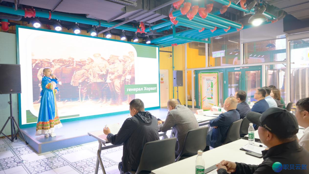 微疑望频号文旅缔造营初度秋季启营 四下校60名原硕专师长教师将用望频号记载龙江金春之好w13.jpg