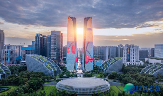 2026AIGC止业深度剖析:海潮迭代下,新事业风心全面降天w18.jpg