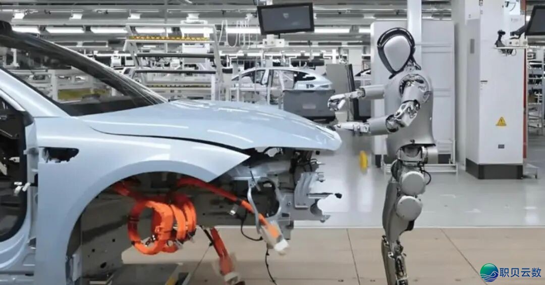 马斯克最新论坛预言:将来5年,这个东西比黄金还值钱…