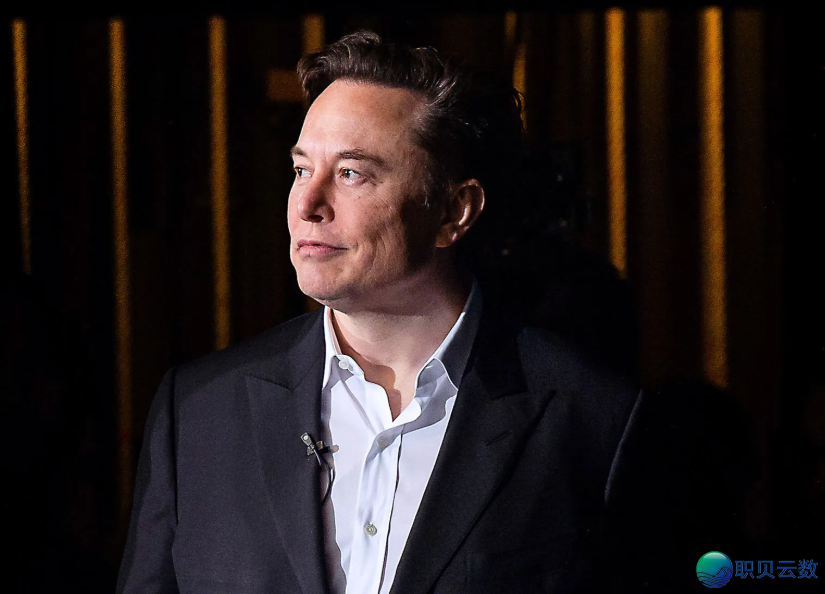 马斯克官宣: xAI重组!