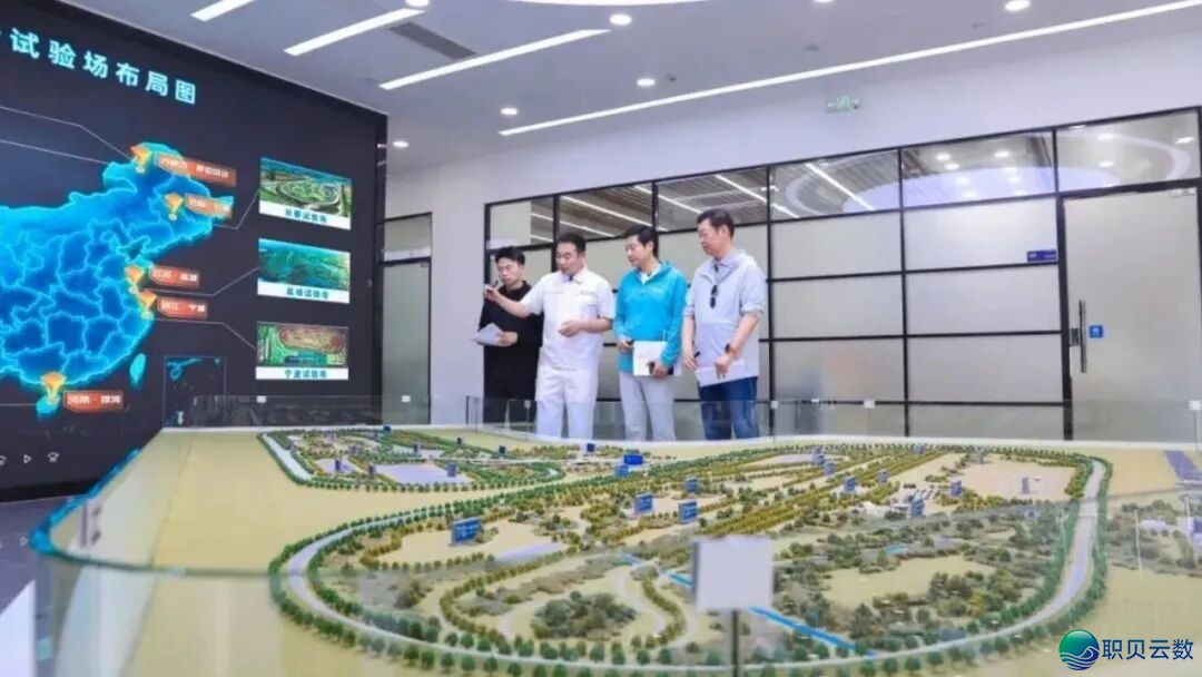 雷军盐城之行:一粒盐,为什么能走进汽车工业深处?